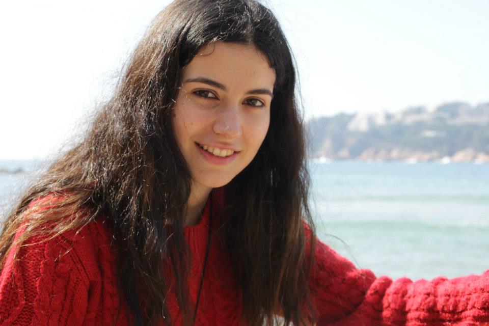 Nuria.jpg (64705 bytes)